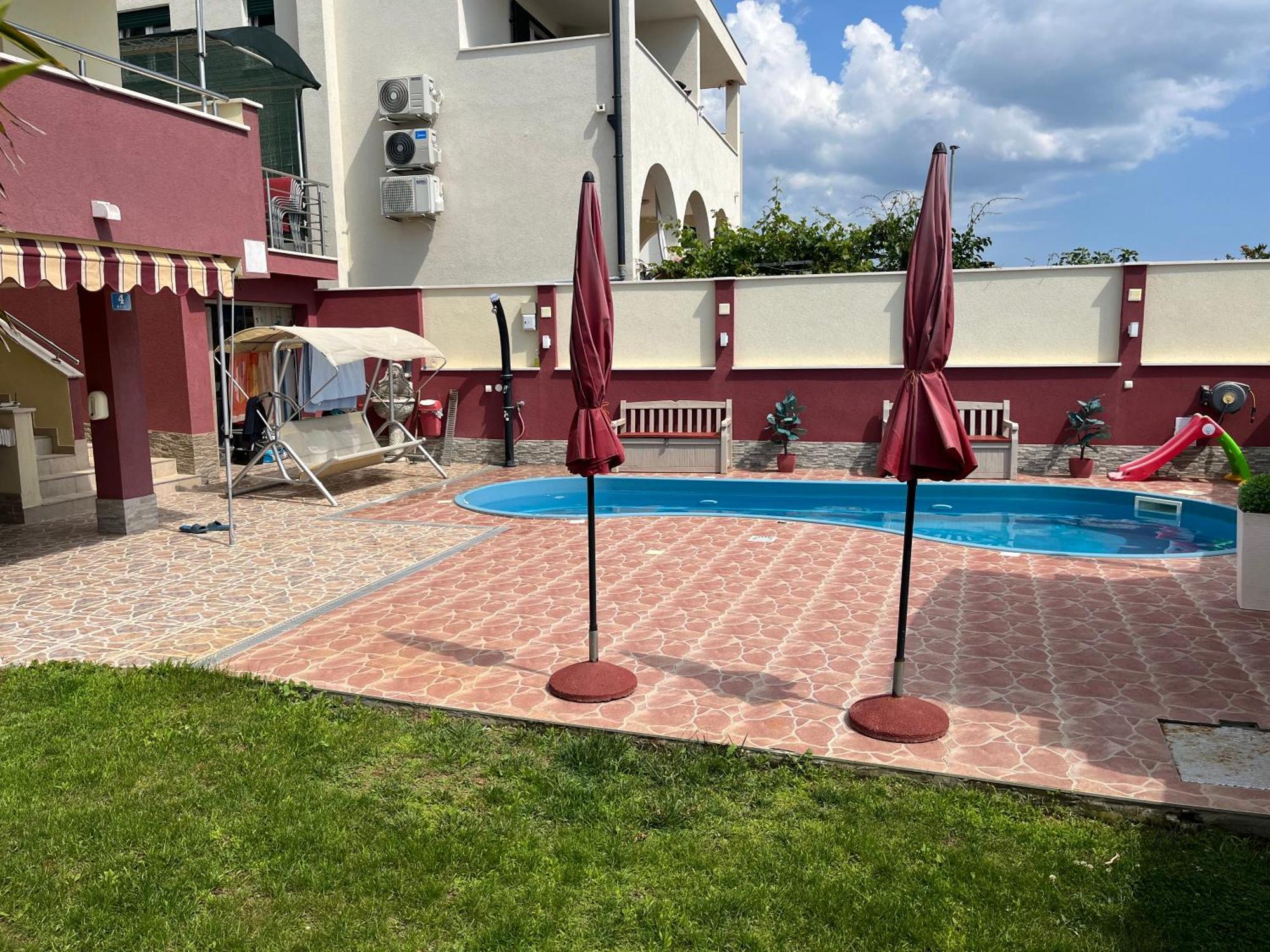 Apartments Villa Stella Maris Рогозница Экстерьер фото