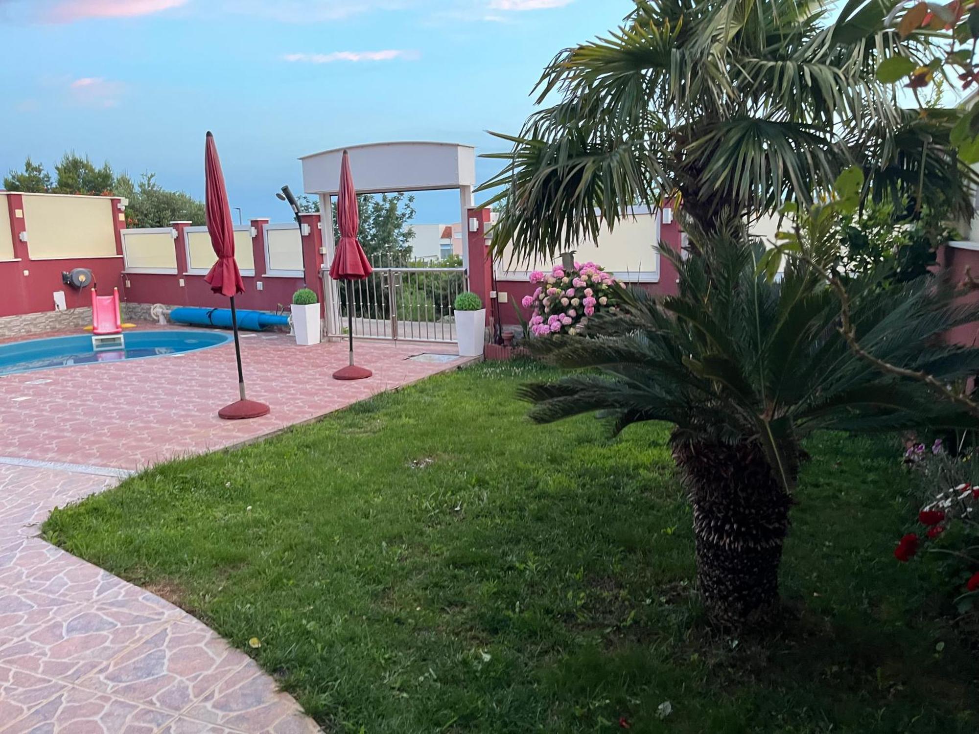 Apartments Villa Stella Maris Рогозница Экстерьер фото